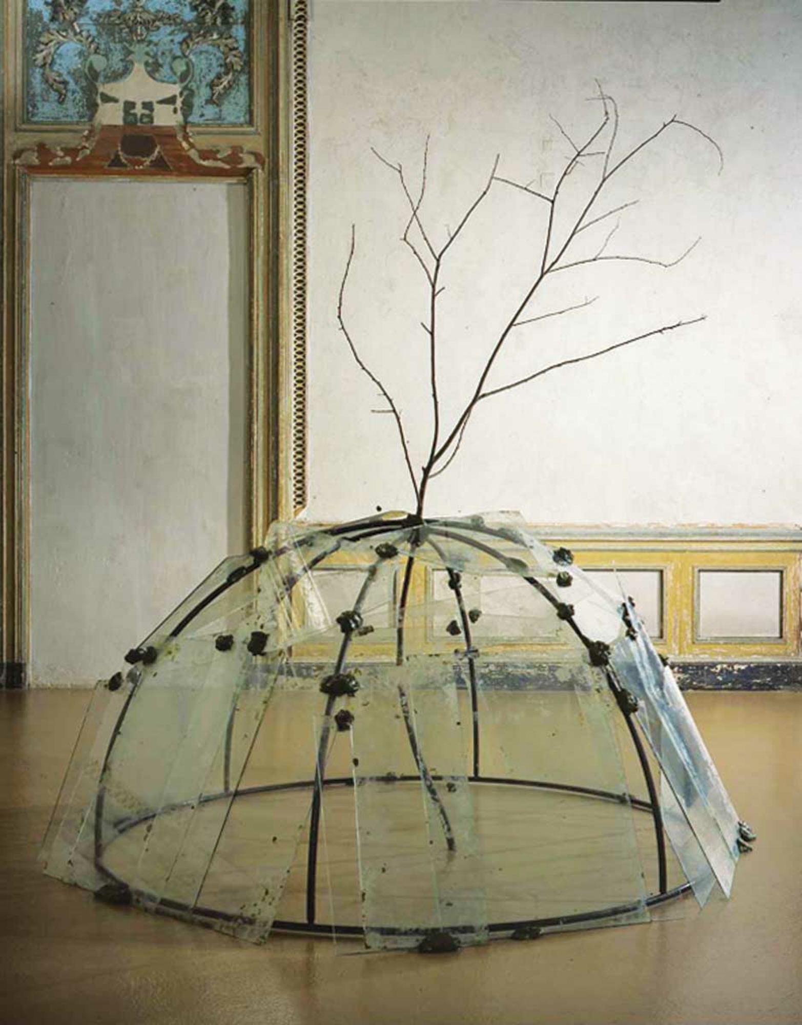 igloo-con-albero-fondazione-arte-crt